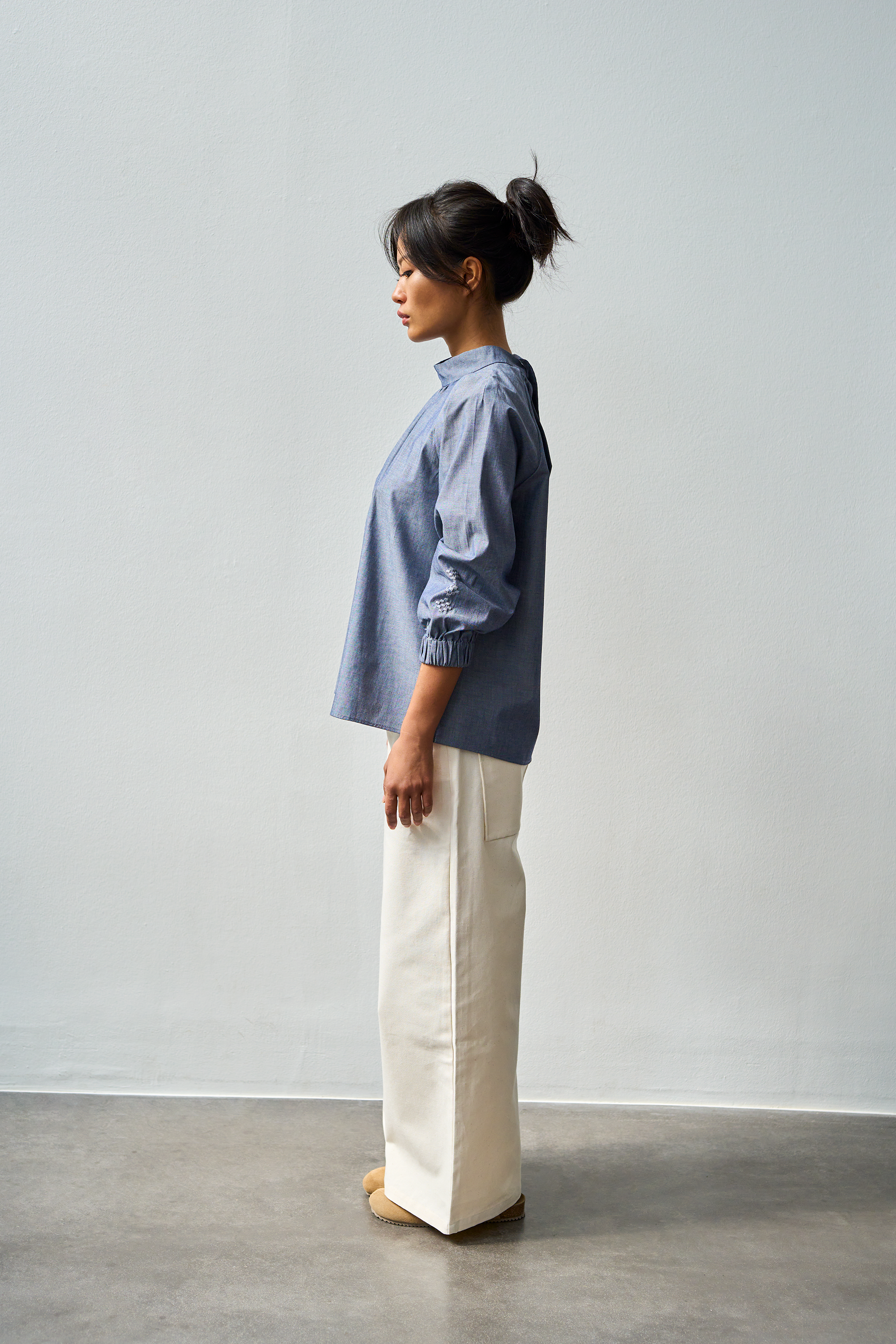 EMMA Bluse mit Stehkragen