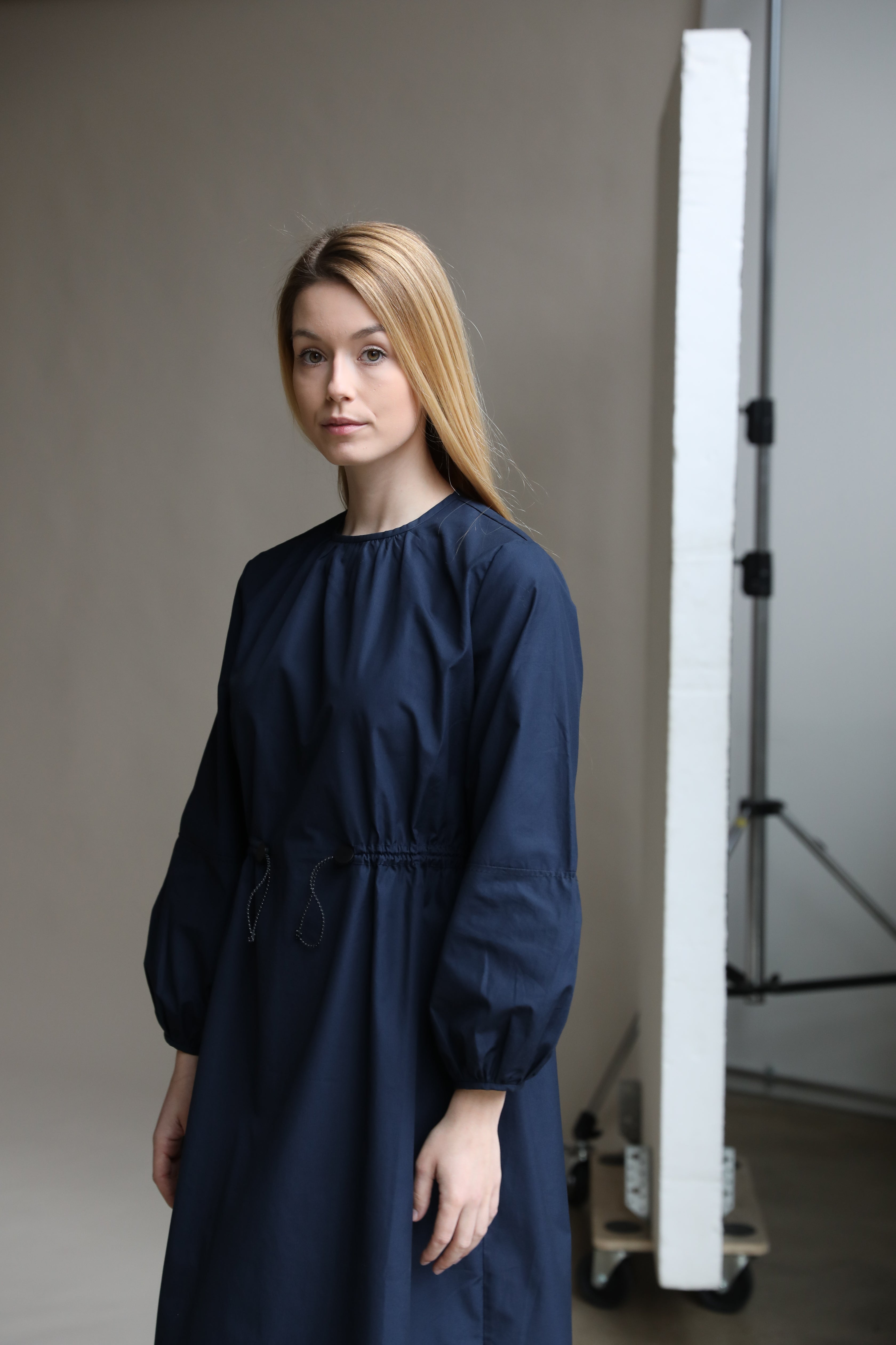 LIVIA Kleid mit Ballonärmel
