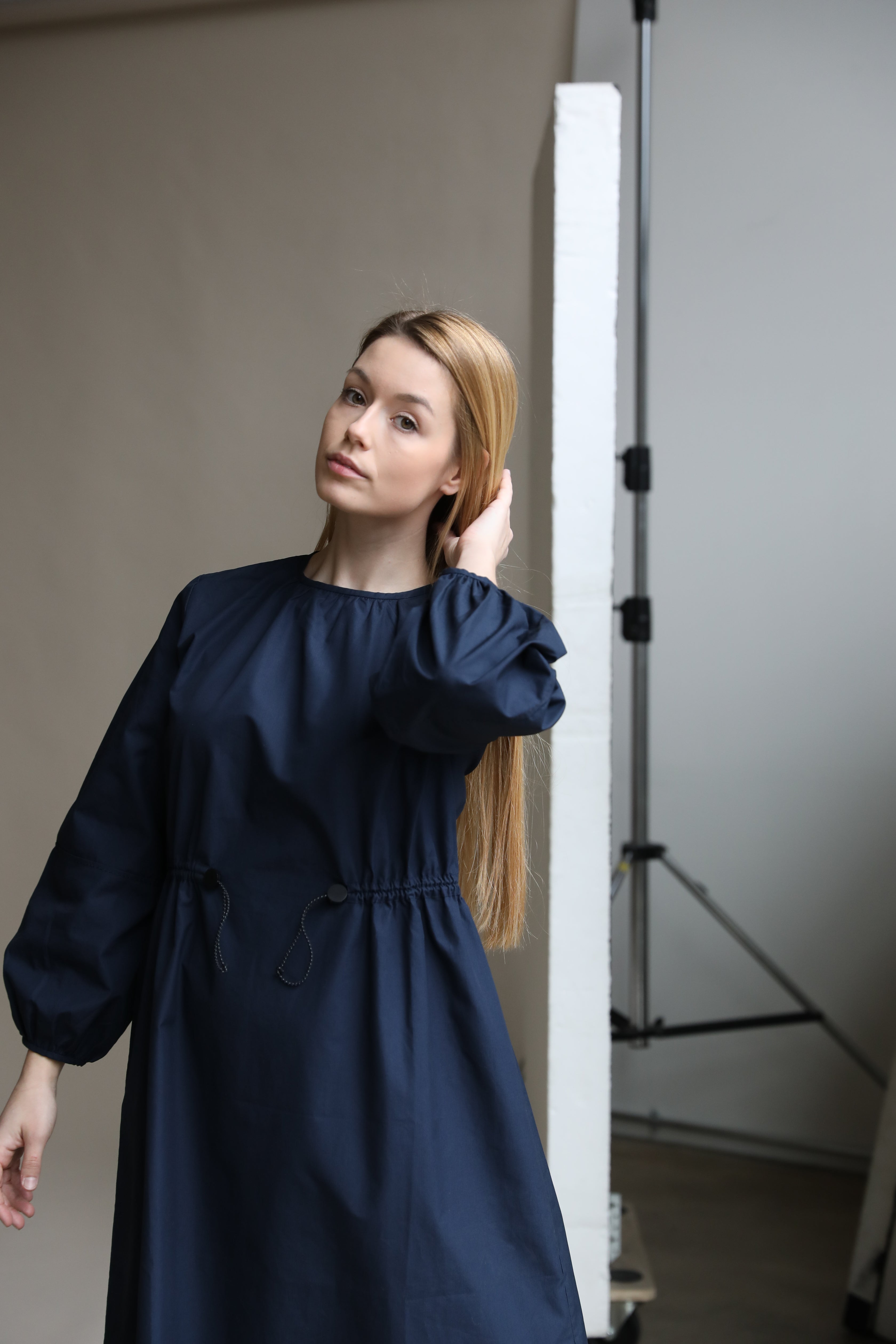 LIVIA Kleid mit Ballonärmel