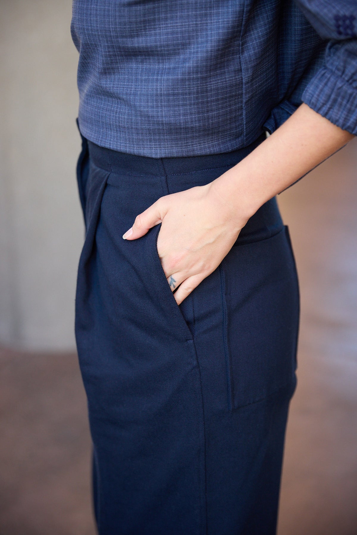 CLAIRE Bundfaltenhose Blau