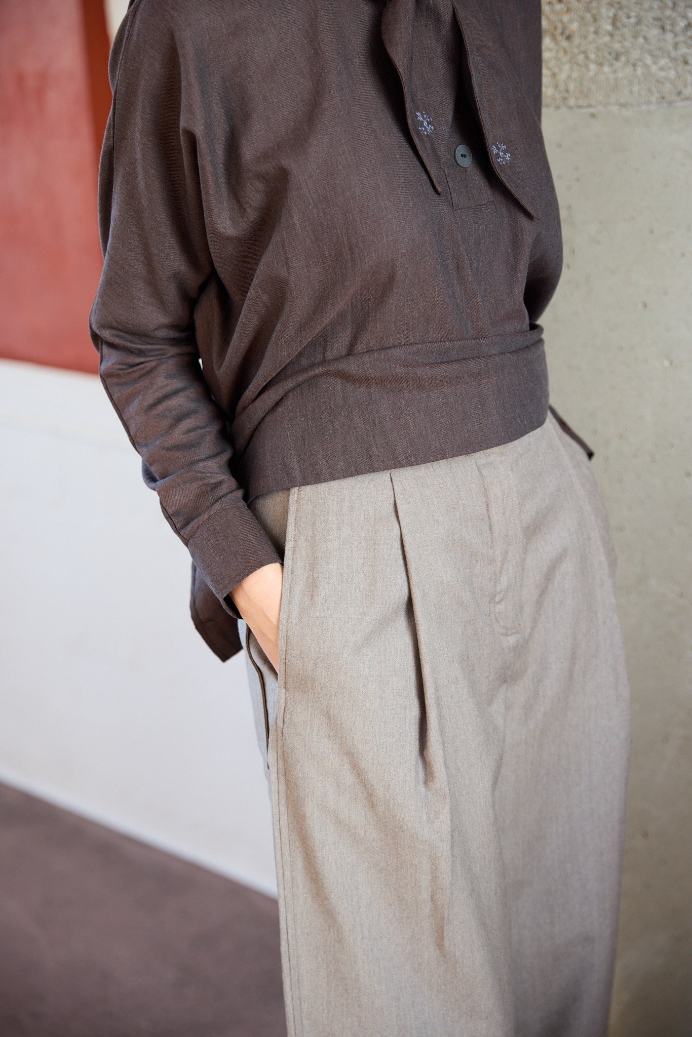 CLAIRE Bundfaltenhose Beige