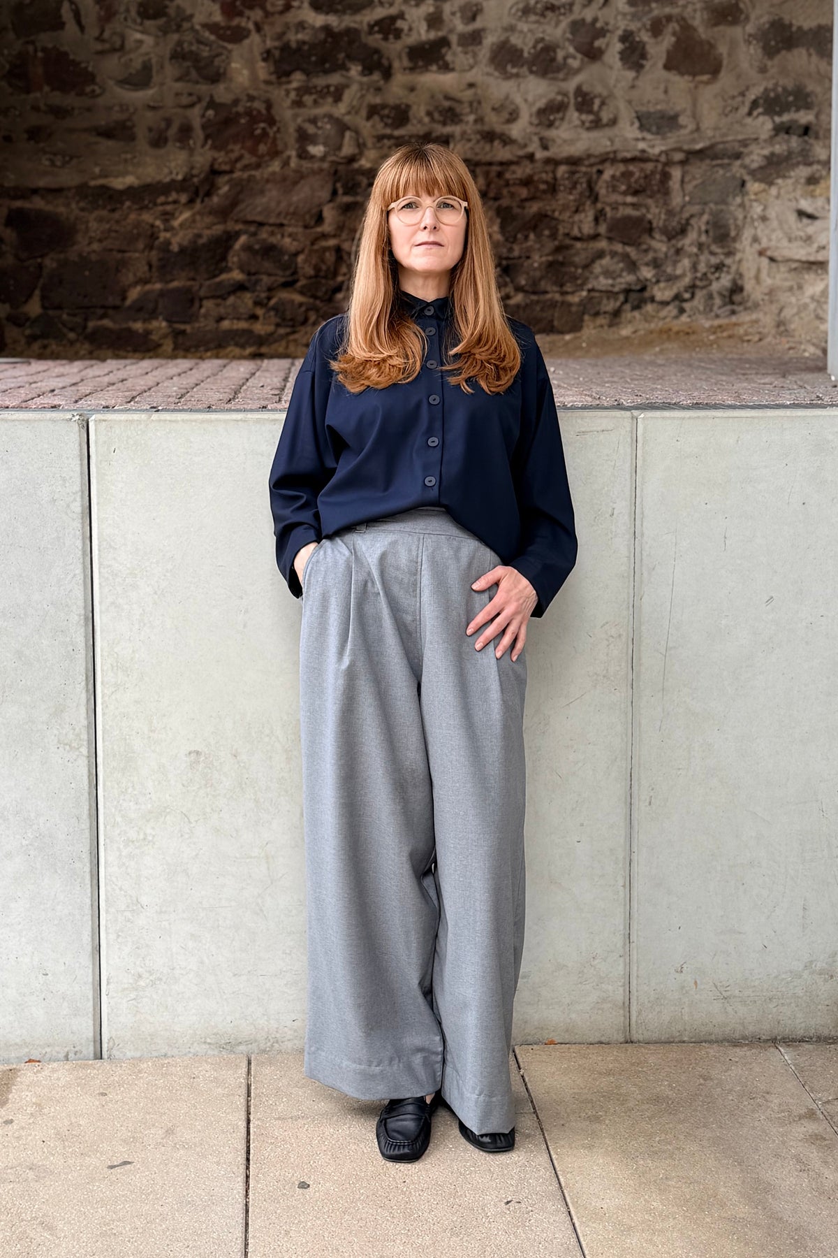 JUSTINE Bundfaltenhose Hellgrau